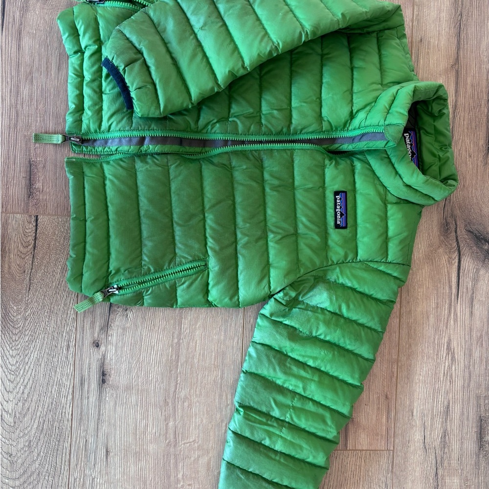 Patagonia down sweater